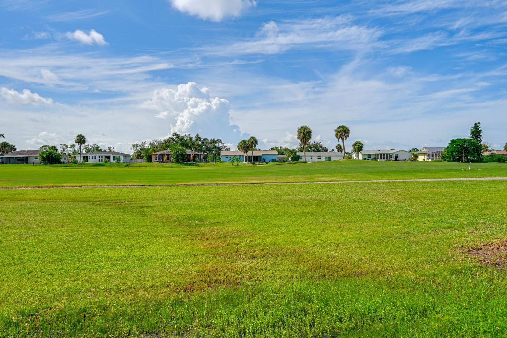 Вилла Rotonda West Gem Screened Lanai, 4 Mi To Beaches! Экстерьер фото